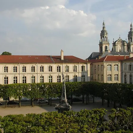 9 Place D'alliance Διαμέρισμα *